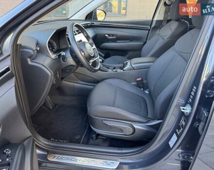 Серый Хендай Туксон, объемом двигателя 2 л и пробегом 37 тыс. км за 25000 $, фото 56 на Automoto.ua