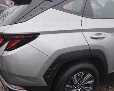 Сірий Хендай Туксон, об'ємом двигуна 2 л та пробігом 38 тис. км за 27000 $, фото 7 на Automoto.ua