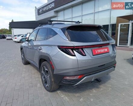 Серый Хендай Туксон, объемом двигателя 1.6 л и пробегом 9 тыс. км за 35200 $, фото 4 на Automoto.ua