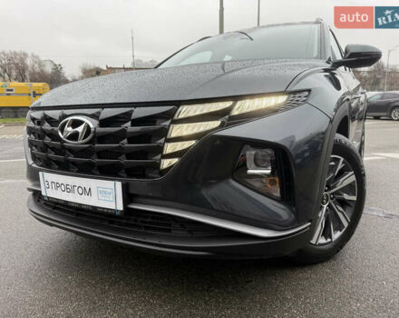 Серый Хендай Туксон, объемом двигателя 2 л и пробегом 11 тыс. км за 25200 $, фото 10 на Automoto.ua