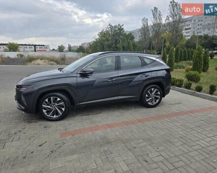 Сірий Хендай Туксон, об'ємом двигуна 2 л та пробігом 77 тис. км за 26900 $, фото 18 на Automoto.ua