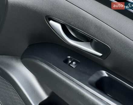 Сірий Хендай Туксон, об'ємом двигуна 2 л та пробігом 68 тис. км за 24500 $, фото 56 на Automoto.ua