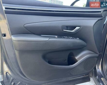 Серый Хендай Туксон, объемом двигателя 2 л и пробегом 37 тыс. км за 25000 $, фото 69 на Automoto.ua