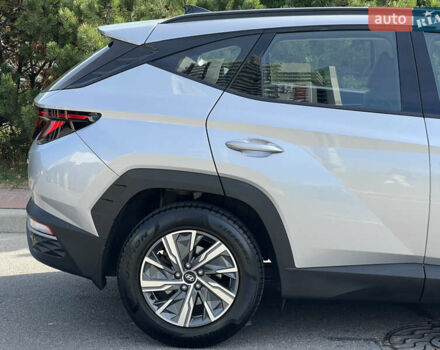 Сірий Хендай Туксон, об'ємом двигуна 2 л та пробігом 68 тис. км за 24500 $, фото 24 на Automoto.ua