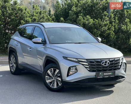 Сірий Хендай Туксон, об'ємом двигуна 2 л та пробігом 68 тис. км за 24500 $, фото 3 на Automoto.ua