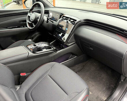 Серый Хендай Туксон, объемом двигателя 1.6 л и пробегом 17 тыс. км за 28900 $, фото 14 на Automoto.ua