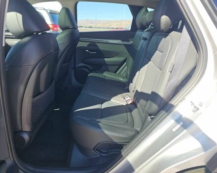 Сірий Хендай Туксон, об'ємом двигуна 0 л та пробігом 14 тис. км за 14000 $, фото 6 на Automoto.ua