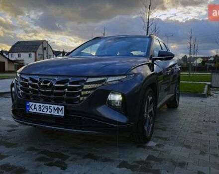 Серый Хендай Туксон, объемом двигателя 2 л и пробегом 19 тыс. км за 32900 $, фото 4 на Automoto.ua