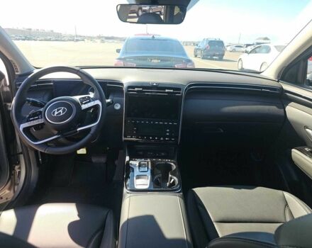 Сірий Хендай Туксон, об'ємом двигуна 0 л та пробігом 14 тис. км за 14000 $, фото 4 на Automoto.ua