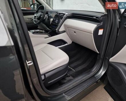 Сірий Хендай Туксон, об'ємом двигуна 1.6 л та пробігом 8 тис. км за 32990 $, фото 42 на Automoto.ua