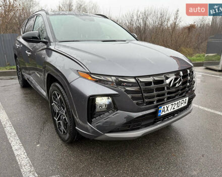 Серый Хендай Туксон, объемом двигателя 1.6 л и пробегом 17 тыс. км за 28900 $, фото 2 на Automoto.ua