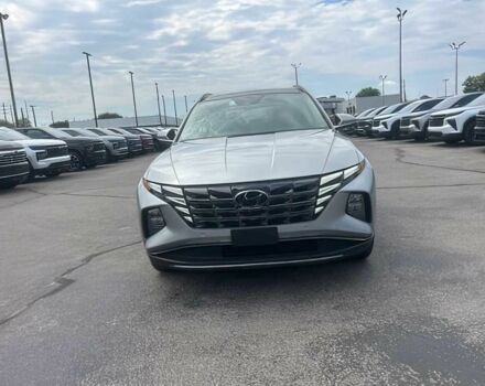 Серый Хендай Туксон, объемом двигателя 2.5 л и пробегом 12 тыс. км за 17800 $, фото 1 на Automoto.ua