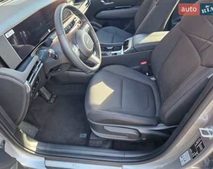 Серый Хендай Туксон, объемом двигателя 2 л и пробегом 10 тыс. км за 30800 $, фото 9 на Automoto.ua