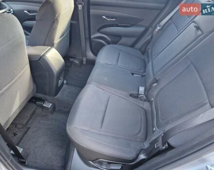 Серый Хендай Туксон, объемом двигателя 2 л и пробегом 10 тыс. км за 30800 $, фото 14 на Automoto.ua