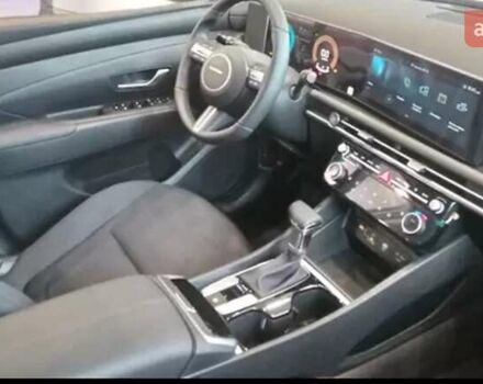 Серый Хендай Туксон, объемом двигателя 2 л и пробегом 9 тыс. км за 31000 $, фото 20 на Automoto.ua