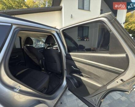 Серый Хендай Туксон, объемом двигателя 2 л и пробегом 9 тыс. км за 31000 $, фото 37 на Automoto.ua