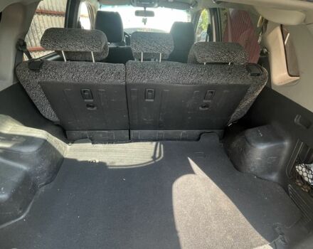 Серый Хендай Туксон, объемом двигателя 2 л и пробегом 250 тыс. км за 5800 $, фото 9 на Automoto.ua