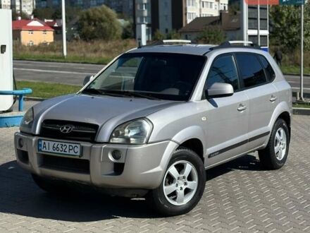 Хендай Туксон 2004 в Хмельницком на Automoto.ua Серый Хендай Туксон, объемом двигателя 2 л и пробегом 231 тыс. км за 5450 $, фото 1 на Automoto.ua