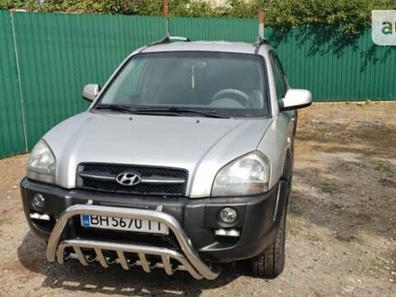 Хендай Туксон 2005 в Измаиле на Automoto.ua Серый Хендай Туксон, объемом двигателя 1.98 л и пробегом 219 тыс. км за 8200 $, фото 1 на Automoto.ua
