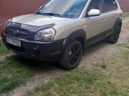 Хендай Туксон 2005 у Чернівцях на Automoto.ua Сірий Хендай Туксон, об'ємом двигуна 0 л та пробігом 281 тис. км за 6850 $, фото 1 на Automoto.ua