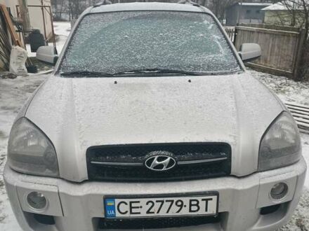 Хендай Туксон 2005 в Черновцах на Automoto.ua Серый Хендай Туксон, объемом двигателя 2 л и пробегом 280 тыс. км за 7200 $, фото 1 на Automoto.ua