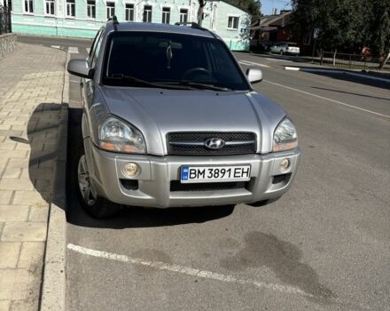 Сірий Хендай Туксон, об'ємом двигуна 2 л та пробігом 270 тис. км за 7500 $, фото 1 на Automoto.ua