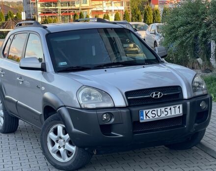 Серый Хендай Туксон, объемом двигателя 2 л и пробегом 192 тыс. км за 3479 $, фото 1 на Automoto.ua
