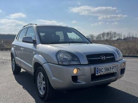 Хендай Туксон 2006 в Виннице на Automoto.ua Серый Хендай Туксон, объемом двигателя 2.7 л и пробегом 206 тыс. км за 7600 $, фото 1 на Automoto.ua