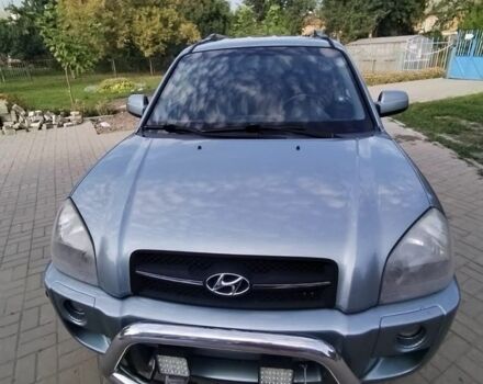 Сірий Хендай Туксон, об'ємом двигуна 2 л та пробігом 367 тис. км за 5500 $, фото 1 на Automoto.ua