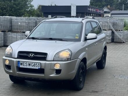 Хендай Туксон 2006 в Рокитное на Automoto.ua Серый Хендай Туксон, объемом двигателя 2 л и пробегом 200 тыс. км за 4150 $, фото 1 на Automoto.ua
