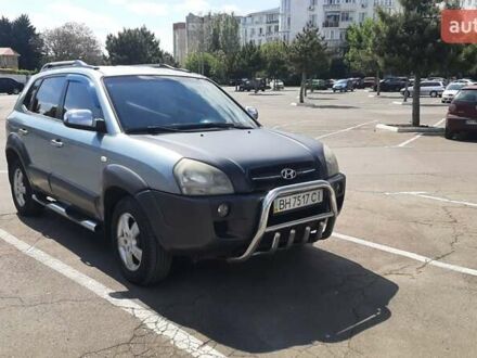 Хендай Туксон 2006 в Одессе на Automoto.ua Серый Хендай Туксон, объемом двигателя 1.98 л и пробегом 452 тыс. км за 6999 $, фото 1 на Automoto.ua