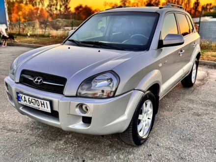 Хендай Туксон 2006 в Полтаве на Automoto.ua Серый Хендай Туксон, объемом двигателя 2 л и пробегом 221 тыс. км за 7200 $, фото 1 на Automoto.ua