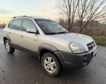 Хендай Туксон 2007 в Ахтырке на Automoto.ua Серый Хендай Туксон, объемом двигателя 2 л и пробегом 192 тыс. км за 6950 $, фото 1 на Automoto.ua