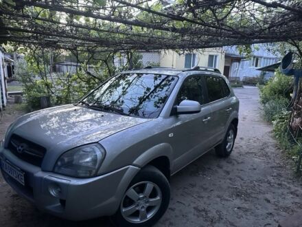 Хендай Туксон 2007 в Днепре (Днепропетровске) на Automoto.ua Серый Хендай Туксон, объемом двигателя 2 л и пробегом 267 тыс. км за 4833 $, фото 1 на Automoto.ua