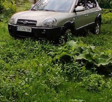 Хендай Туксон 2007 в Черновцах на Automoto.ua Серый Хендай Туксон, объемом двигателя 2 л и пробегом 143 тыс. км за 7700 $, фото 1 на Automoto.ua