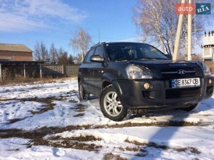 Хендай Туксон 2007 в Мене на Automoto.ua Серый Хендай Туксон, объемом двигателя 1.99 л и пробегом 217 тыс. км за 7800 $, фото 1 на Automoto.ua