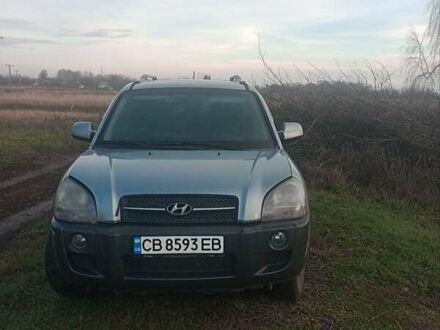 Сірий Хендай Туксон, об'ємом двигуна 2 л та пробігом 320 тис. км за 6500 $, фото 1 на Automoto.ua