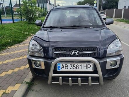 Сірий Хендай Туксон, об'ємом двигуна 1.98 л та пробігом 262 тис. км за 7500 $, фото 1 на Automoto.ua