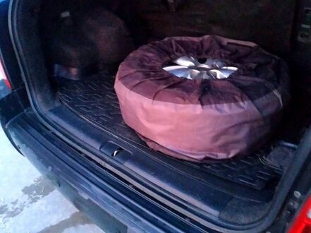 Сірий Хендай Туксон, об'ємом двигуна 2 л та пробігом 208 тис. км за 7600 $, фото 1 на Automoto.ua