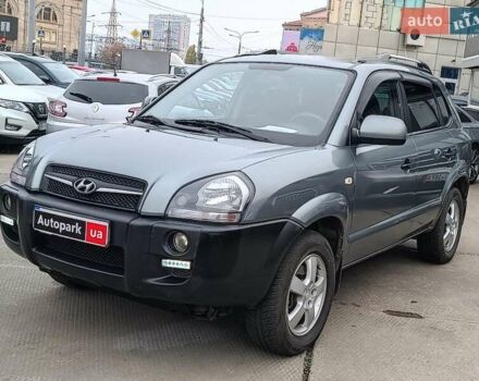 Сірий Хендай Туксон, об'ємом двигуна 2 л та пробігом 148 тис. км за 10390 $, фото 1 на Automoto.ua