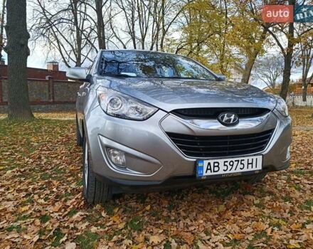 Сірий Хендай Туксон, об'ємом двигуна 2 л та пробігом 183 тис. км за 13900 $, фото 1 на Automoto.ua