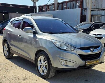 Сірий Хендай Туксон, об'ємом двигуна 2 л та пробігом 156 тис. км за 2500 $, фото 1 на Automoto.ua