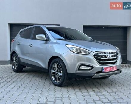 Сірий Хендай Туксон, об'ємом двигуна 2 л та пробігом 187 тис. км за 14700 $, фото 1 на Automoto.ua