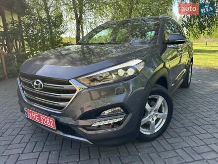 Хендай Туксон 2015 в Луцке на Automoto.ua Серый Хендай Туксон, объемом двигателя 2 л и пробегом 109 тыс. км за 21500 $, фото 1 на Automoto.ua