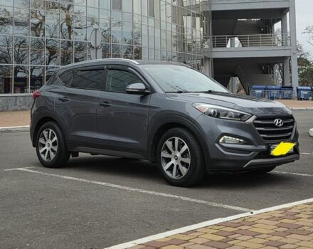 Сірий Хендай Туксон, об'ємом двигуна 1.6 л та пробігом 113 тис. км за 15000 $, фото 1 на Automoto.ua