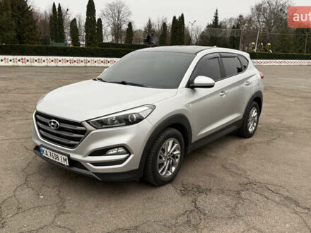 Сірий Хендай Туксон, об'ємом двигуна 2 л та пробігом 206 тис. км за 16000 $, фото 1 на Automoto.ua
