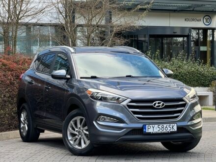 Серый Хендай Туксон, объемом двигателя 1.6 л и пробегом 103 тыс. км за 9200 $, фото 1 на Automoto.ua