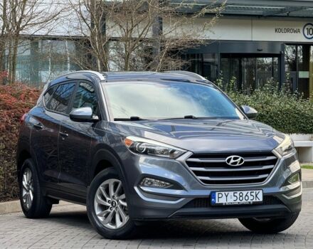 Серый Хендай Туксон, объемом двигателя 1.6 л и пробегом 103 тыс. км за 9200 $, фото 1 на Automoto.ua