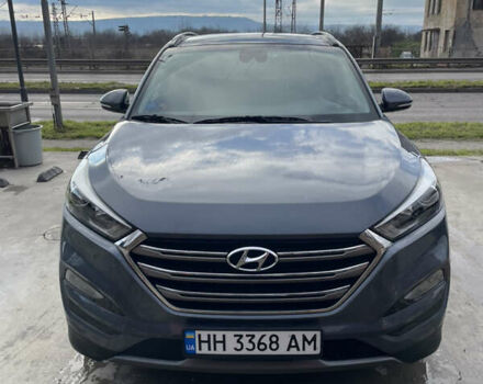 Серый Хендай Туксон, объемом двигателя 1.59 л и пробегом 74 тыс. км за 19500 $, фото 1 на Automoto.ua