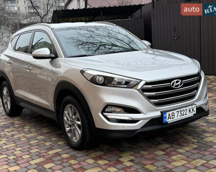 Сірий Хендай Туксон, об'ємом двигуна 2 л та пробігом 85 тис. км за 19500 $, фото 1 на Automoto.ua